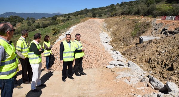 La Junta mejorará el drenaje de la carretera A-377, entre Manilva y Gaucín, para evitar el deterioro del firme
