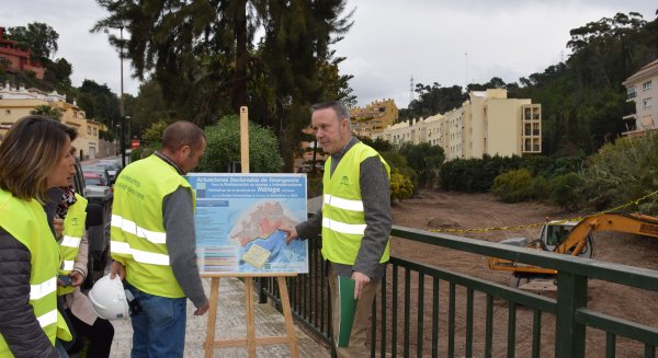 La Junta de Andalucía realiza actuaciones de emergencia en los arroyos Mayorazgo, Toquero y la Caleta, de la capital malagueña