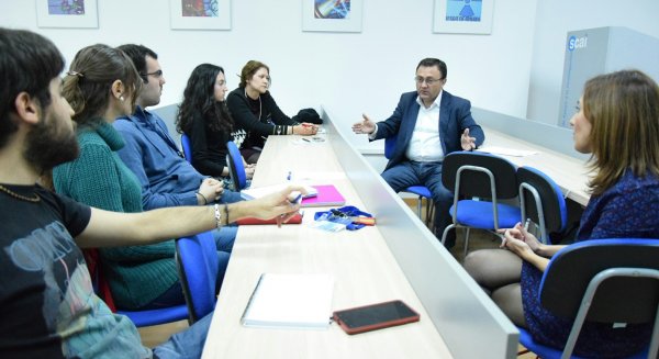 El PSOE exige al Gobierno que dé marcha atrás en la modificación de los contratos de los jóvenes investigadores