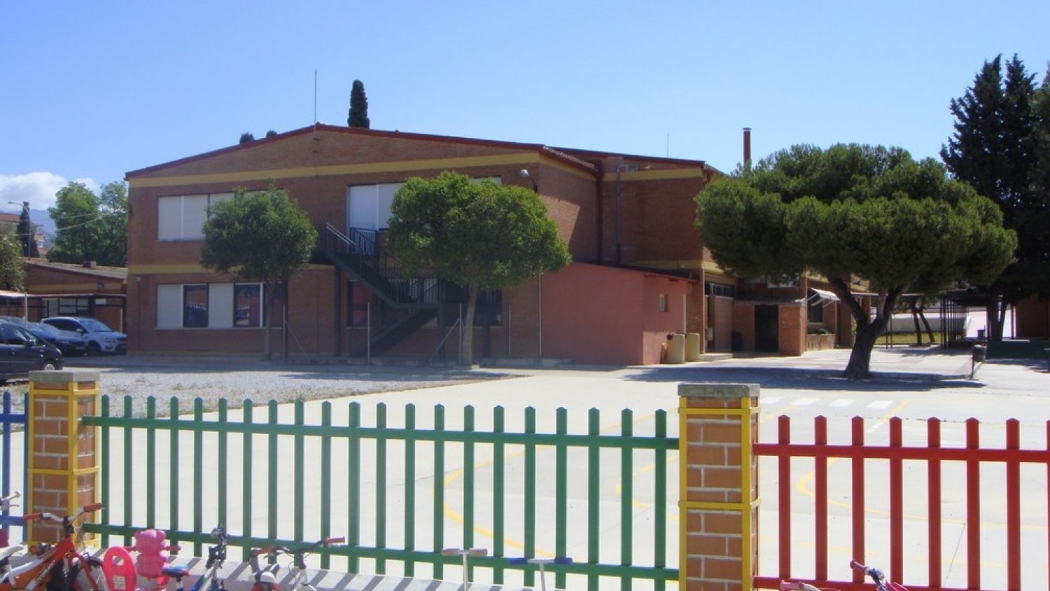 Educación destina más de 270.000 euros a las obras de mejora del colegio Nuestra Señora de los Remedios de Vélez-Málaga