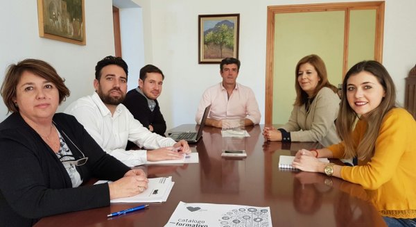 Estepona prepara el programa ‘Andalucía Compromiso Digital’ para la formación en nuevas tecnologías de la información