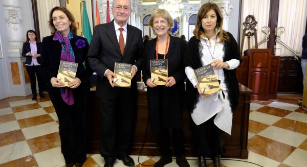 María Tena presenta la obra 'El novio chino', X Premio Málaga de Novela