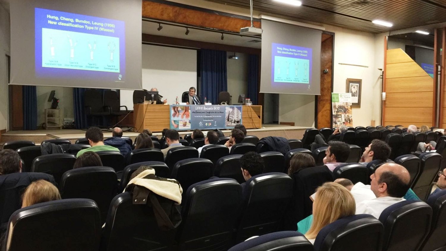 El Hospital Materno Infantil celebra unas jornadas sobre malformaciones congénitas de la mano