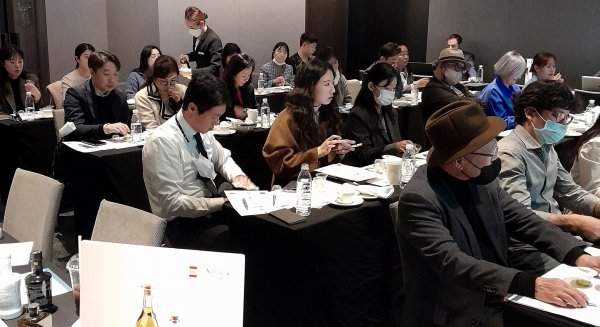 La Junta abre mercado para el aceite de oliva andaluz en Corea del Sur