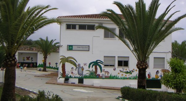 Educación destina más de 225.000 euros a las obras de ampliación del colegio Mariana Pineda de Zalea