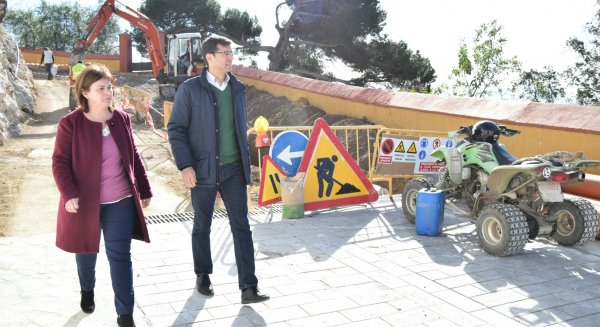 El PSOE critica que el PP en Diputación deje sin atender necesidades básicas en pueblos como Carratraca