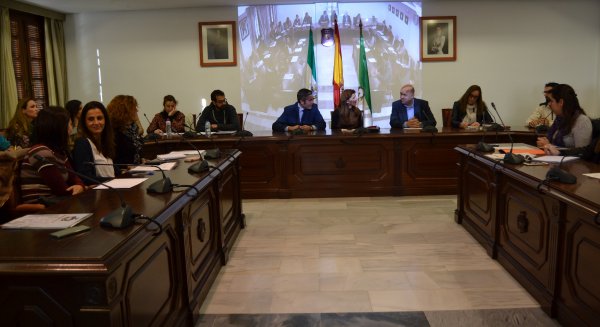 Mijas celebra su primera Comisión de Absentismo Escolar del año 2017