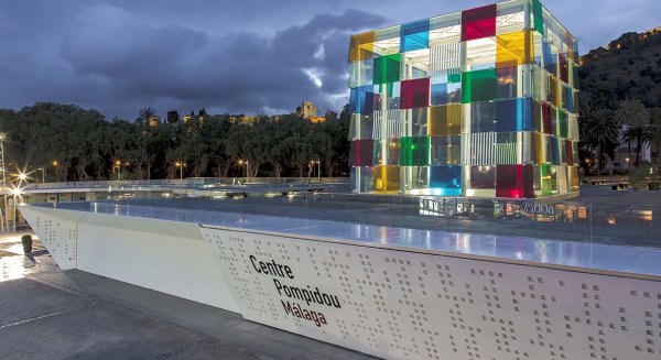 Danza y literatura se fusionan en el Centre Pompidou Málaga de la mano de Nieves Rosales y Pablo Bujalance