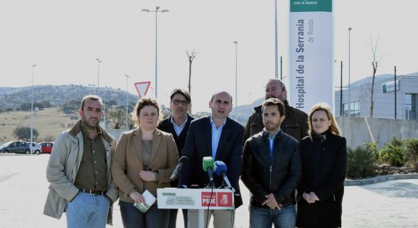 El PSOE asegura que el Gobierno de Susana Díaz trabaja en blindar la sanidad andaluza