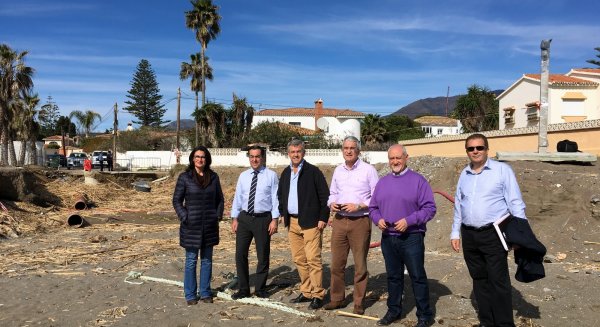 El alcalde de Estepona y el subdelegado del Gobierno anuncian el inicio de las obras para reparar los daños del temporal