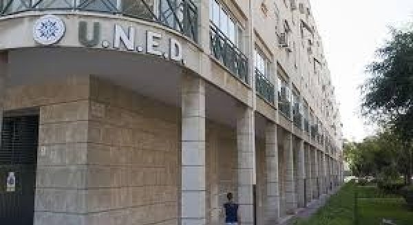 UNED Málaga oferta cursos online sobre modelos de turismo cultural y patrimonial