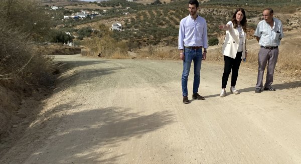 Antequera arregla 14,5 kilómetros de caminos rurales con una inversión cerca de 170.000 euros
