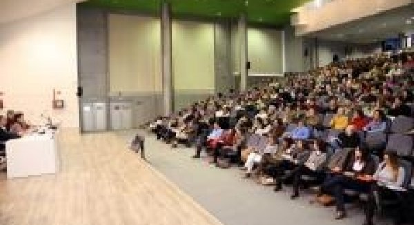 El Vicerrectorado de estudiantes informa a los centros acerca de las novedades de la prueba de acceso a la universidad