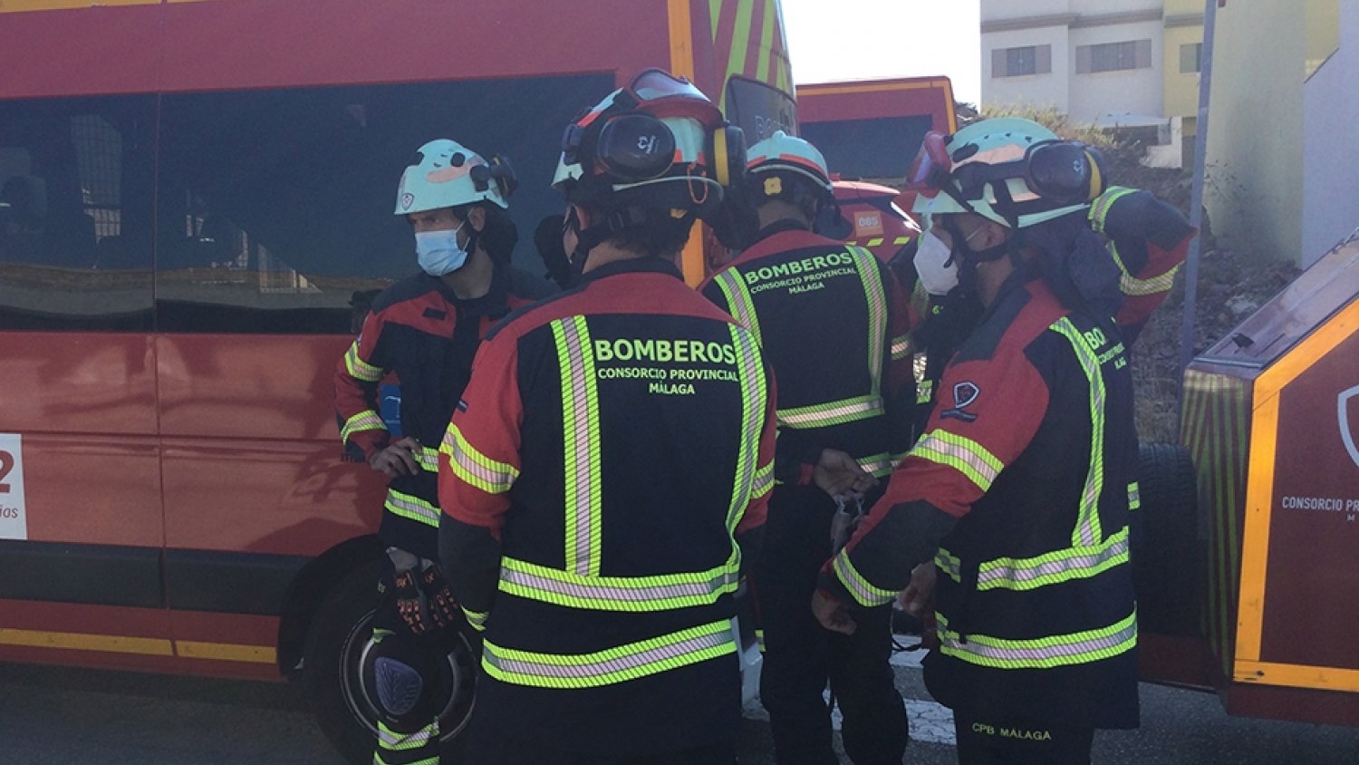 Afectadas tres personas tras el incendio de una vivienda en Ronda