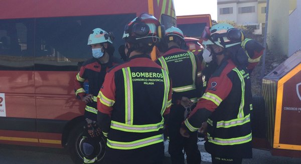 Afectadas tres personas tras el incendio de una vivienda en Ronda