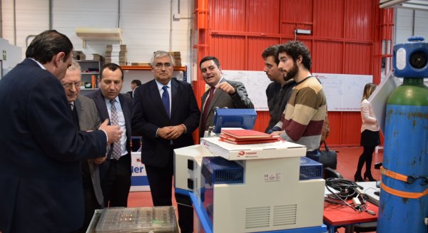 La Junta destaca la innovación tecnológica de la empresa malagueña Premo Group
