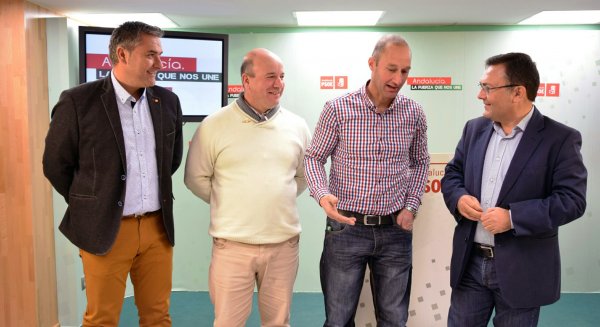 El PSOE pide al Gobierno ayudas para los productores de leche de cabra ante la bajada del precio en más de un 30%
