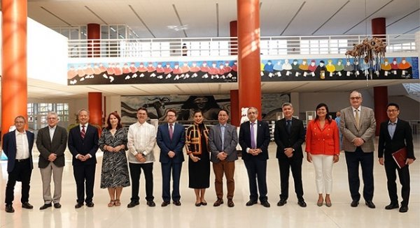 UMA.- Un total de 100 académicos de la Universidad de Filipinas participan en un encuentro en Málaga