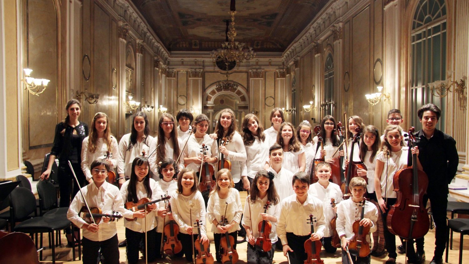 Unicaja organiza un concierto de música para niños interpretado por la Orquesta Infantil Promúsic