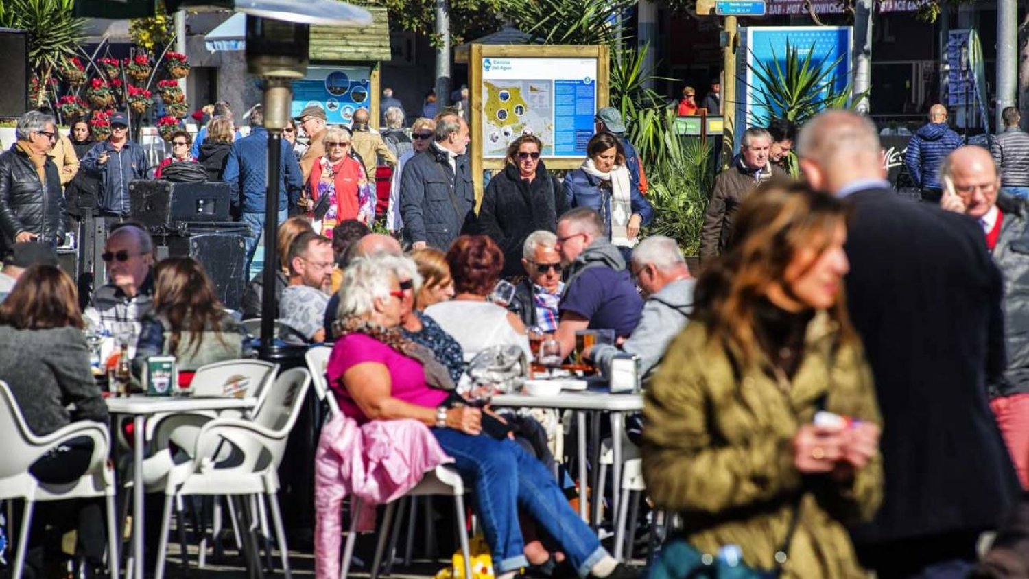 Torremolinos aumenta en un 5,7% el número de estancias y en un 5,07% el número de viajeros con respecto a 2015