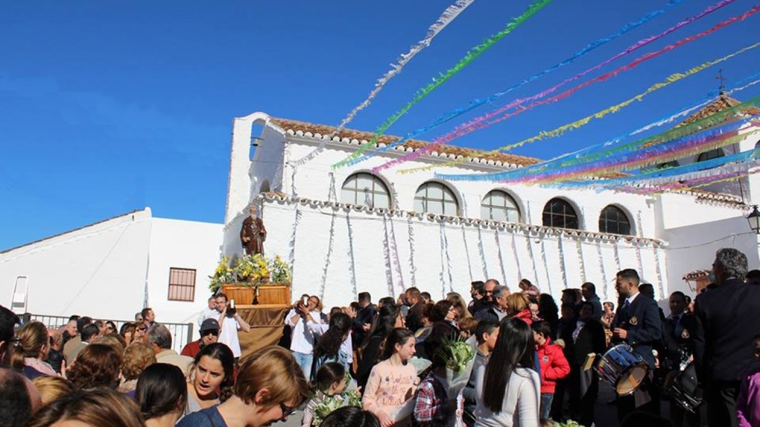 Alhaurín el Grande se vuelca con la festividad de San Antón