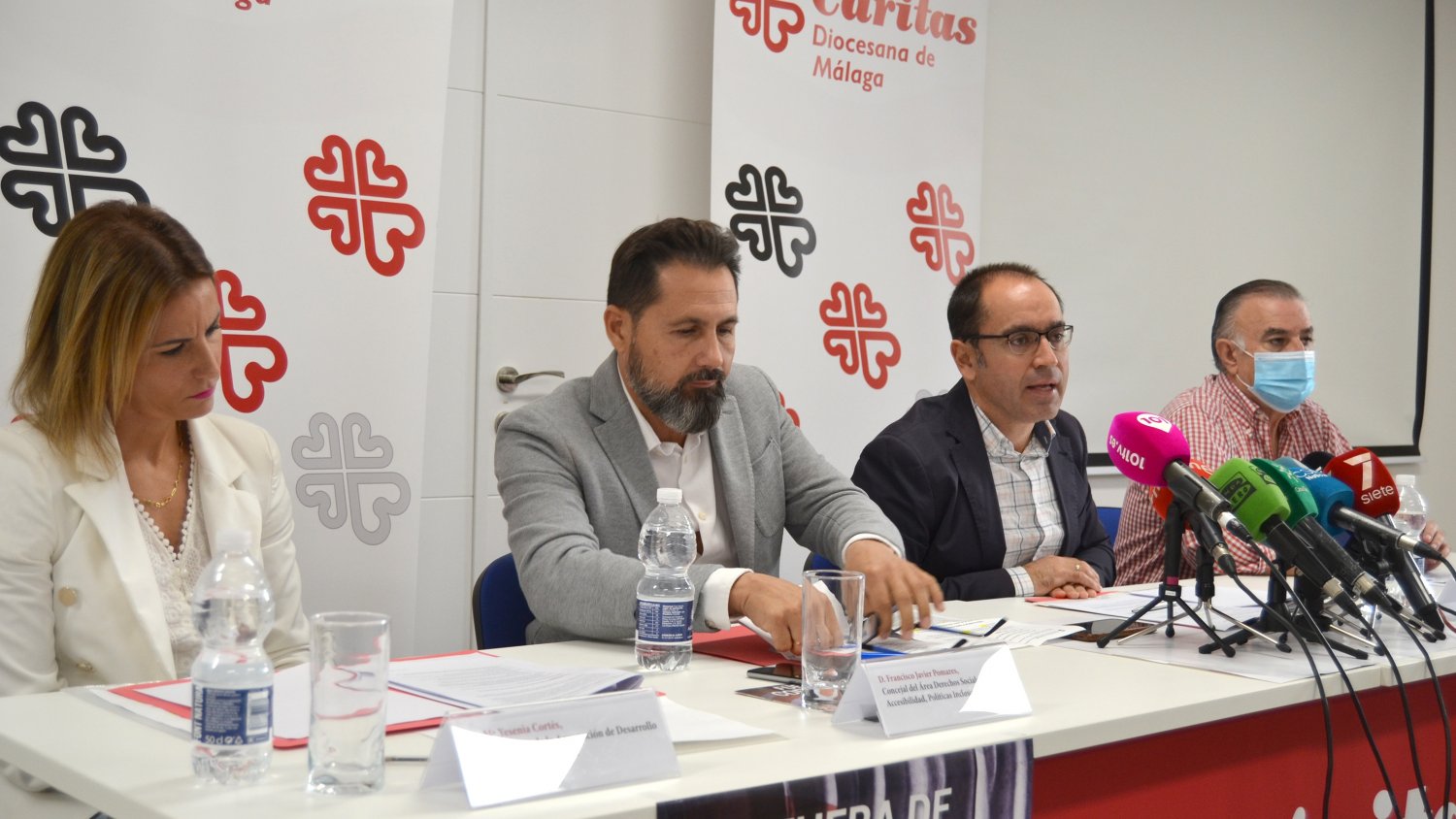 Cáritas lanza la campaña “Fuera de cobertura” para concienciar sobre la exclusión social