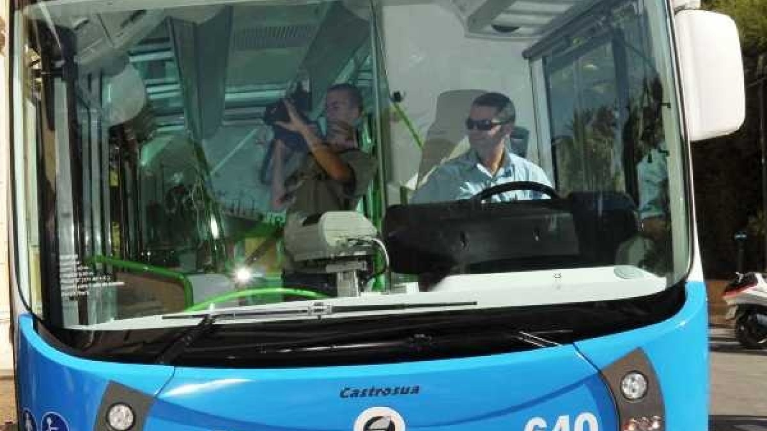 La EMT reforzará los servicios durante la tarde de este jueves con motivo de la Cabalgata de Reyes