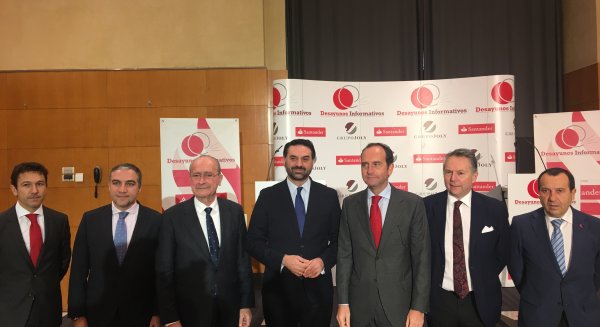El consejero de Turismo avanza que las políticas turísticas se orientarán a las pymes para “ganar músculo” empresarial