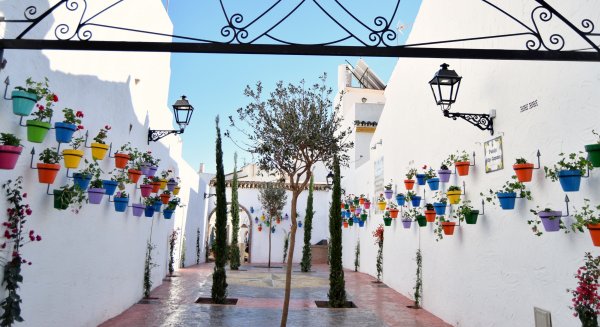 Estepona construye siete nuevos espacios públicos en el casco antiguo