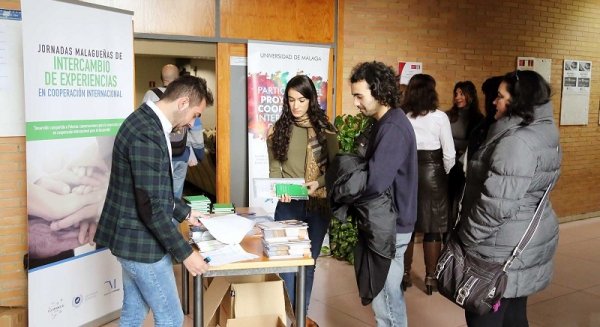 Trescientos alumnos participan en las jornadas de cooperación internacional organizadas por la UMA y Diputación