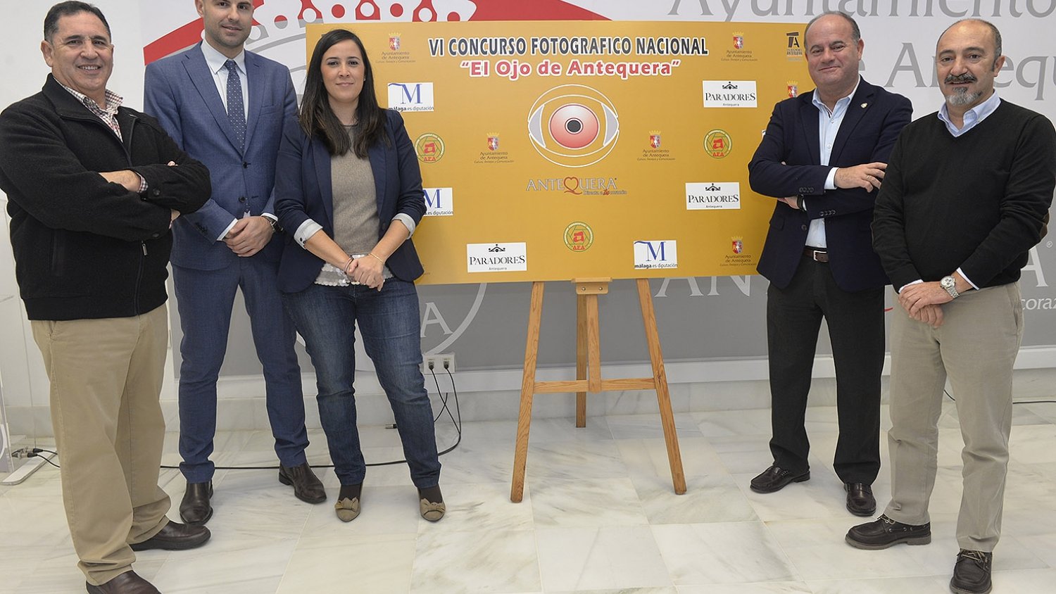 Grandes profesionales participan en un concurso fotográfico nacional en Antequera
