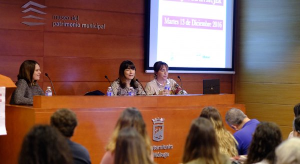 Representantes de cinco consejos de la Mujer participan en una jornada en Málaga