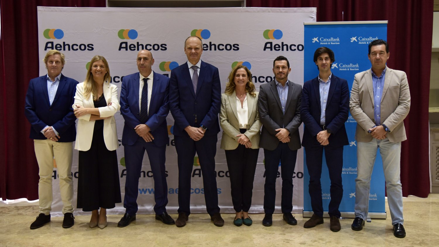 Aehcos organiza en su VI Foro las perspectivas turísticas de 2023 de la mano de Caixabank