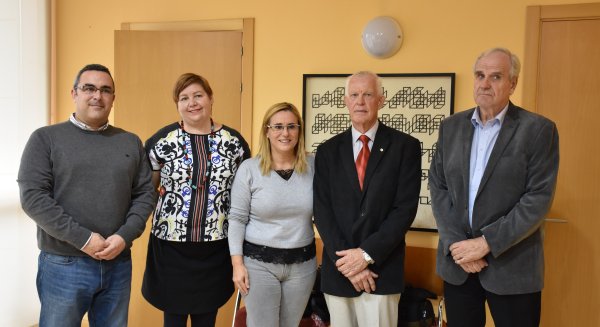 Fuengirola rubrica un protocolo de intenciones con asociaciones finlandesas