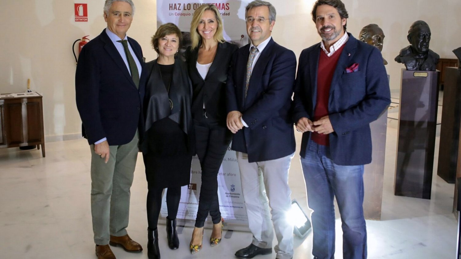 Estepona acoge el encuentro literario entre Marta Robles y Nativel Preciado