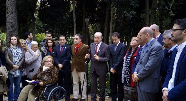 El Ayuntamiento de Málaga rinde homenaje a las víctimas de la violencia de género