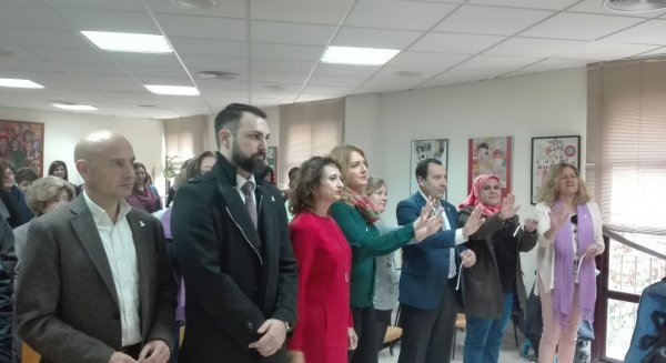 La Junta refuerza su lucha ante la violencia contra las mujeres