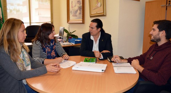 Rincón lanza una campaña informativa para dar a conocer la nueva Ordenanza Municipal de Tenencia y Protección de Animales