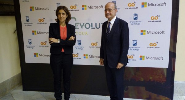 ReEvolution Tour llega a Málaga para promover un cambio en la sociedad