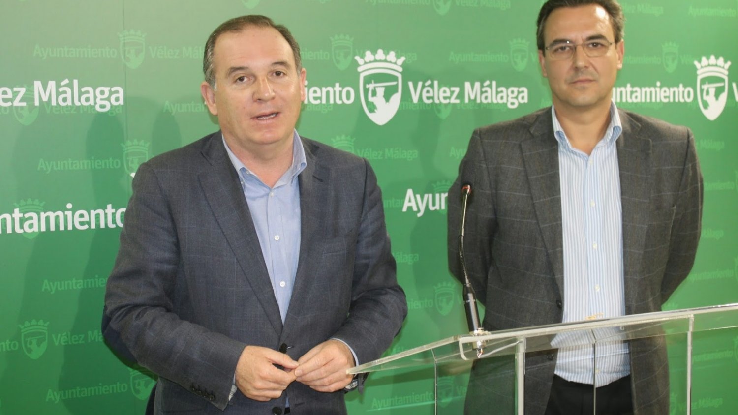 El PP de Vélez pide a la Junta que garantice el suministro de agua para los subtropicales