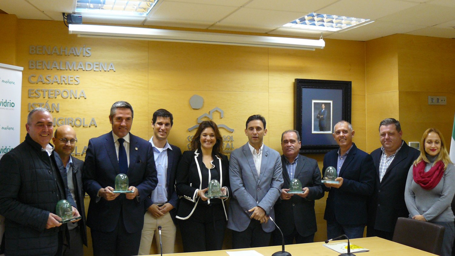 Ecovidrio premia a la Mancomunidad y a cuatro municipios por superar los objetivos en la recogida de vidrio durante el verano