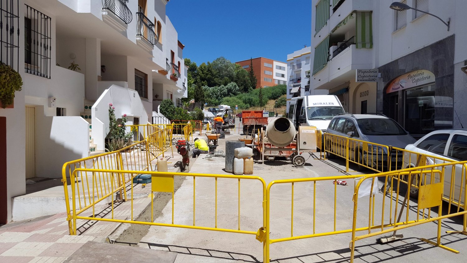 Estepona mejora el saneamiento y el abastecimiento en cuatro zonas del casco urbano