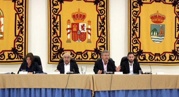 El Pleno de Estepona aprueba el presupuesto para 2017, que asciende a 96 millones de euros