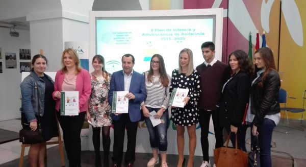 El II Plan de Infancia y Adolescencia de la Junta resalta un mayor reconocimiento de los menores