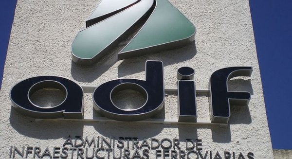 Adif adjudica por 9,4 millones de euros el control de la vegetación en la red convencional de Andalucía y Extremadura