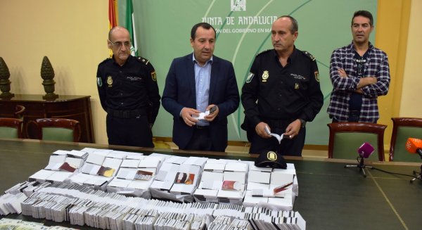 La Policía adscrita a la Junta desarticula una organización dedicada a la venta ilegal de lotería en Málaga