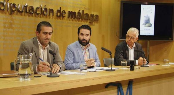 Almáchar acoge este fin de semana el primer Mercado Moscatel para dar a conocer productos de la uva