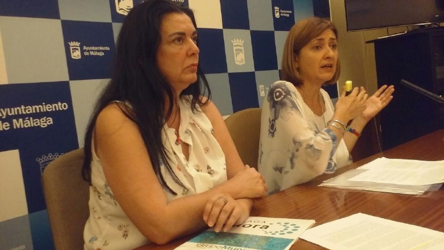 Málaga Ahora quiere que en los servicios externalizados por el Ayuntamiento se mantenga a toda la plantilla