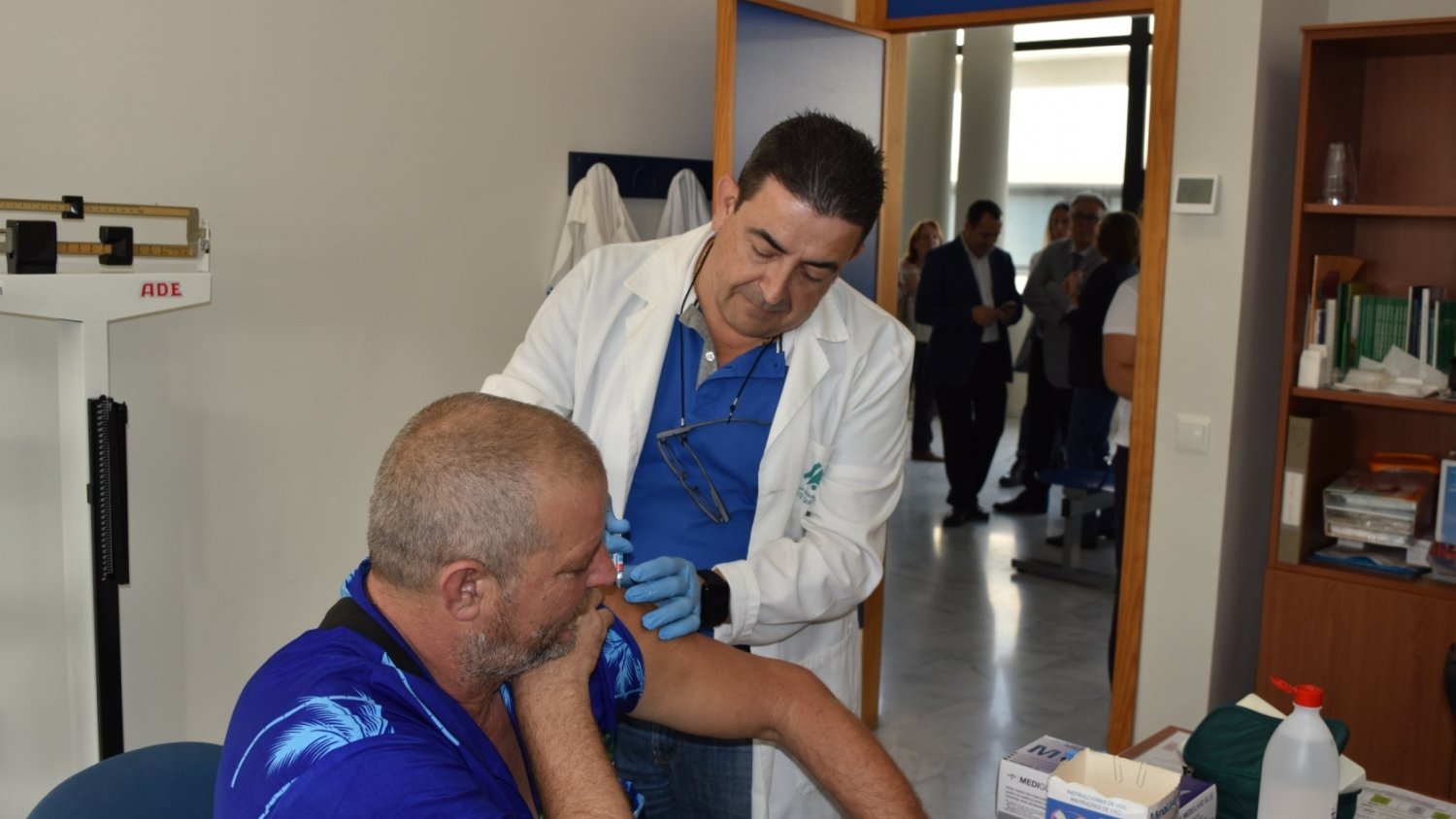 La Junta inicia la campaña de vacunación con la adquisición de  216.000 dosis para evitar complicaciones a la población de riesgo