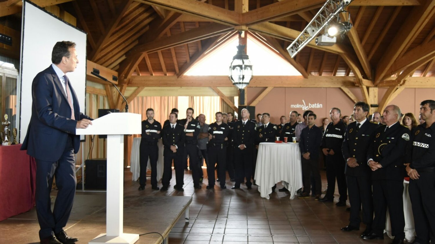 José Ortiz destaca la cooperación policial como clave en la seguridad de Torremolinos